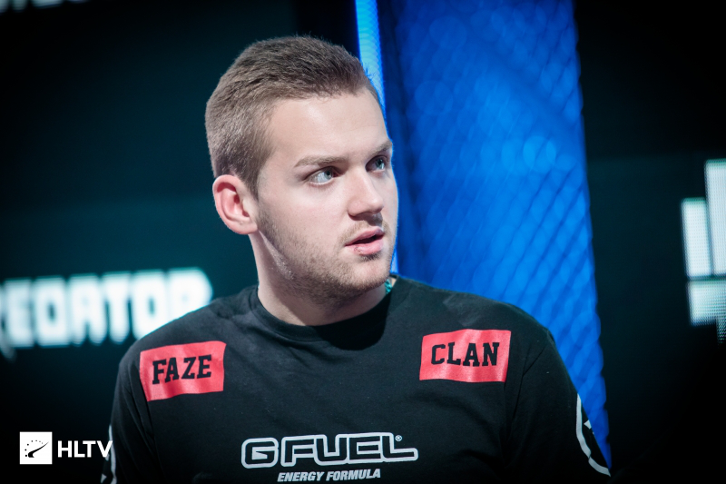 Bilibili Gaming 教练：在合理且不影响拿到复活赛资格的前提下会尝试冷门英雄组合